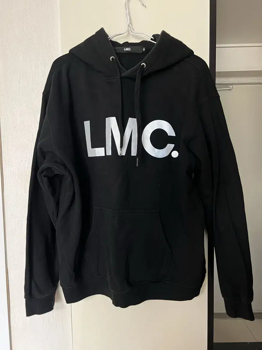 LMC , Scotch Big Logo Hoodie ( M/Black )