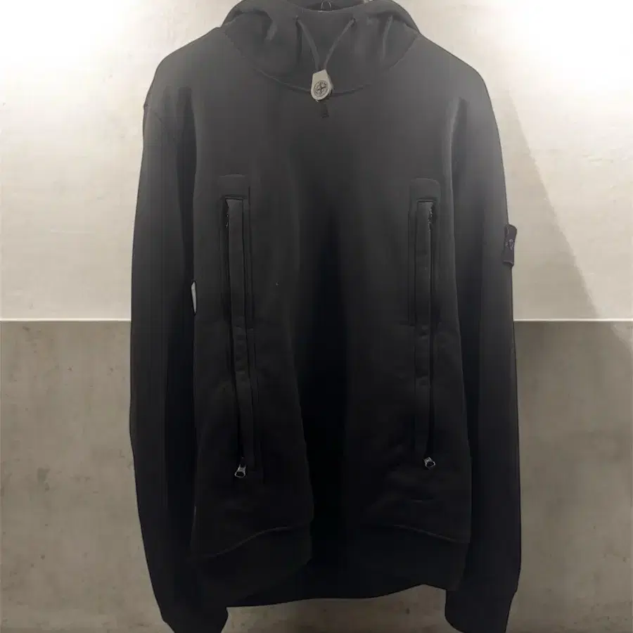 . Stone Island . 지퍼포켓 스트링 후드 (L)