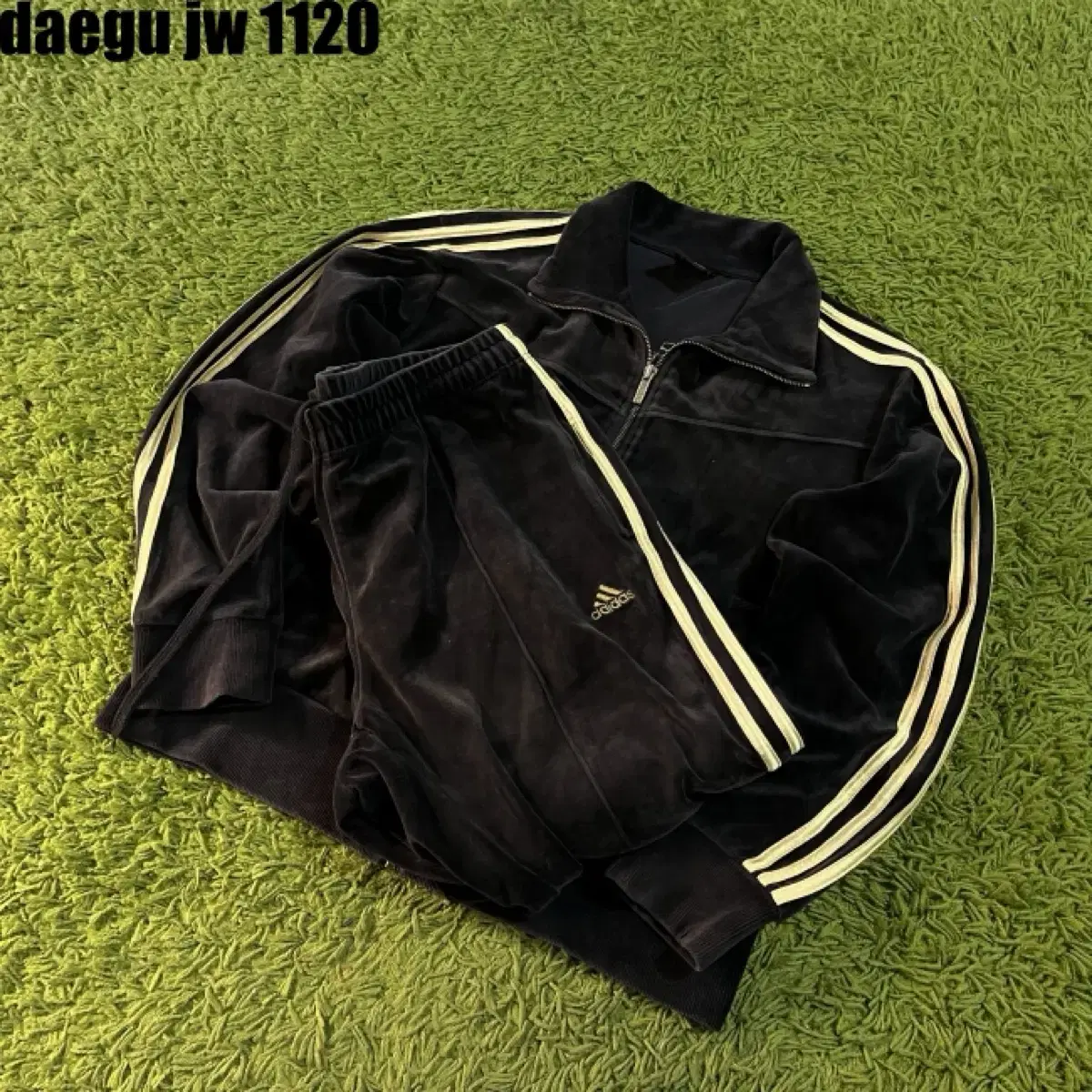 Adidas Velvet jersey zip-up set