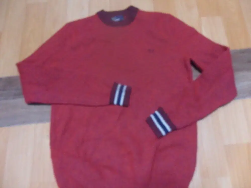 6,000 Salvation Army Fred Perry Men's Long Sleeve Round Knit Sweater Be-2