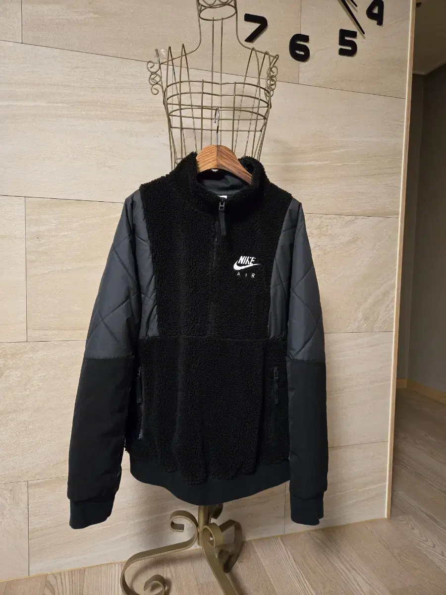 [L] Nike Air Men's Anorak Furless Padded