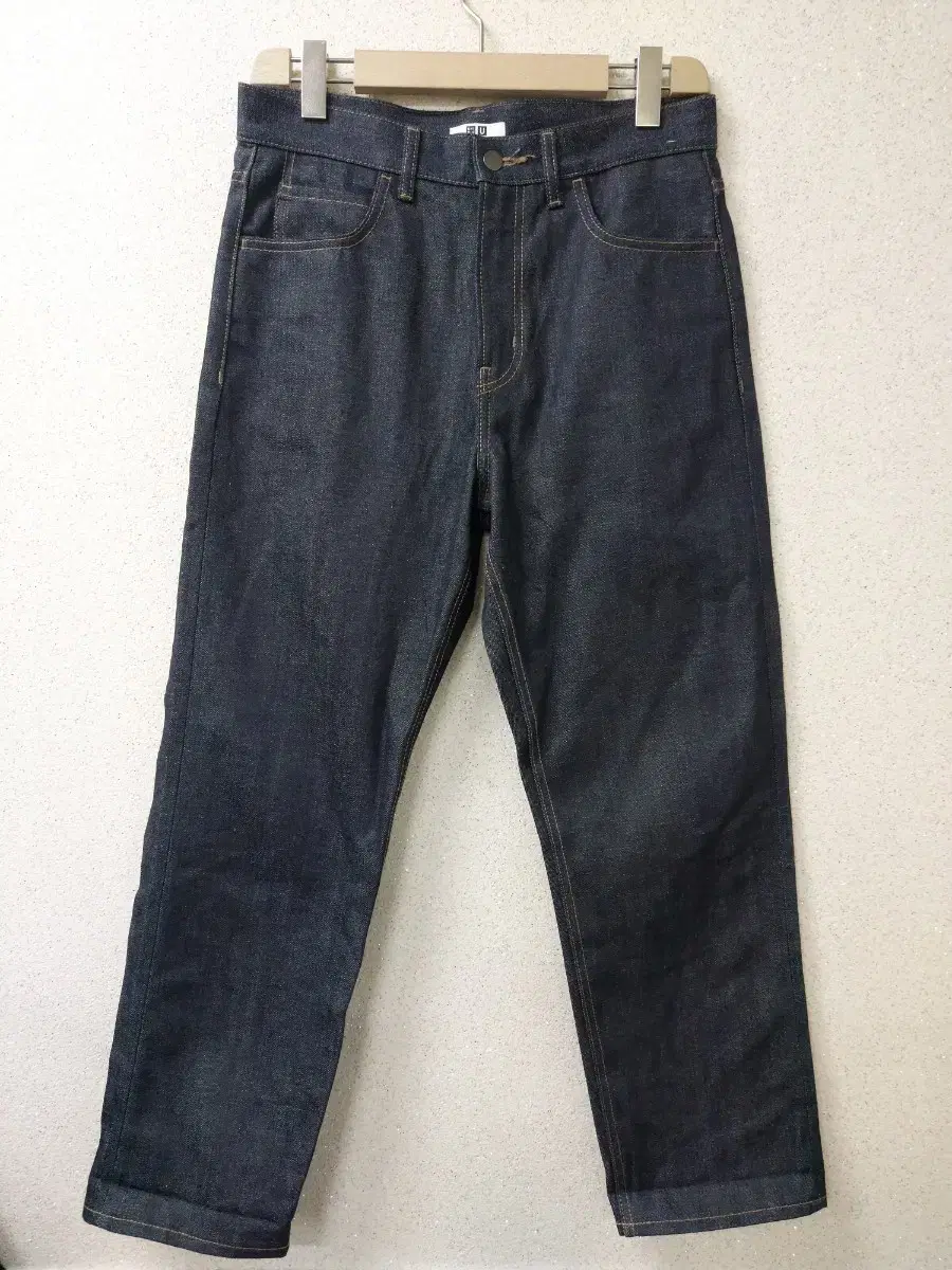 {wonbin vintage}Uniqlo men's jeans