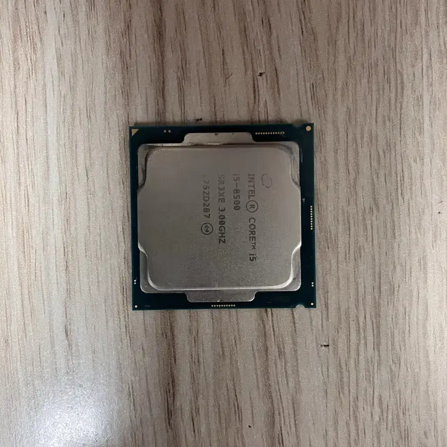 i5-8500