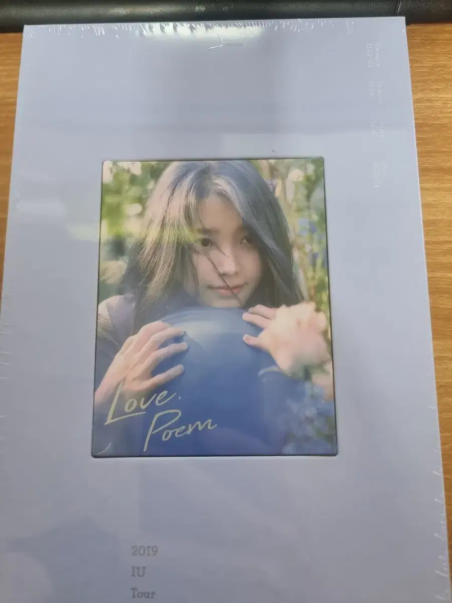 IU IU Love Poem DVD Unsealed