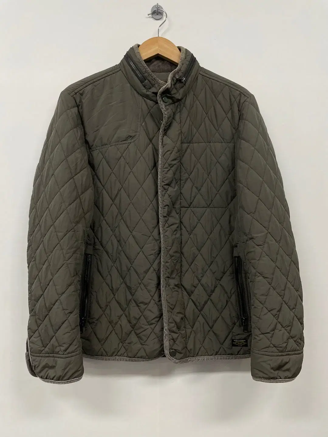 100) Hedges Wash Cincinnate Quilted Jacket