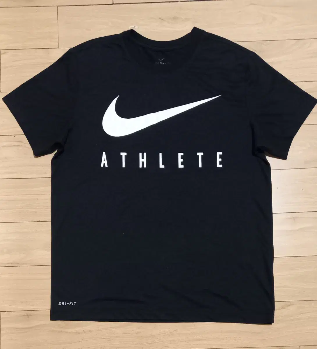 Nike Authentic Short Sleeve T-Shirt Size 95