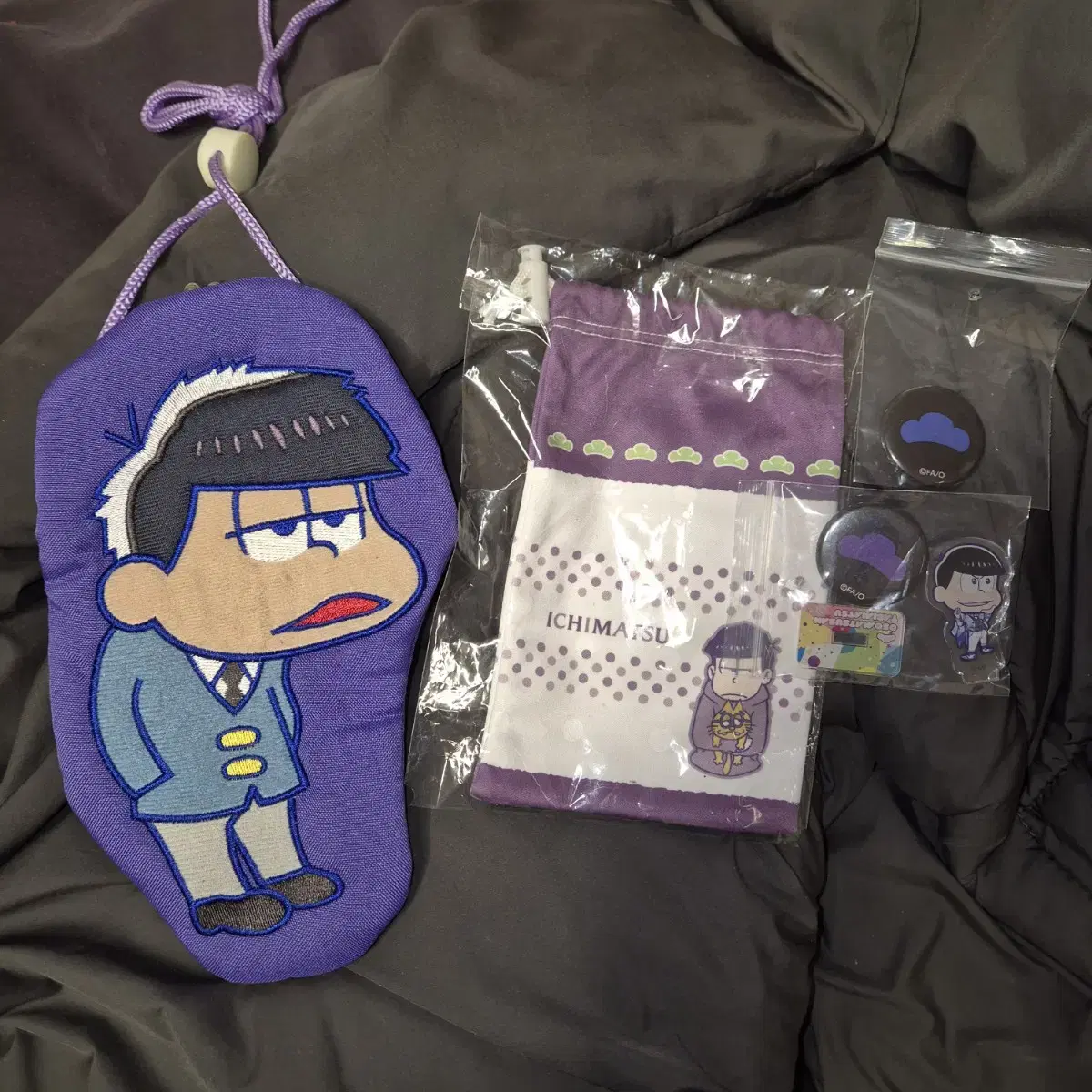 Osomatsu Award Pouch Wallet Can Badge Karamatsu Ichimatsu