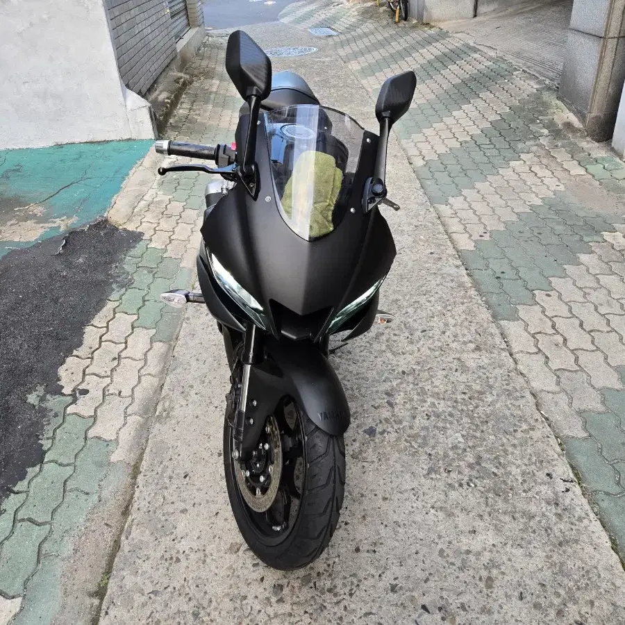 야마하 YZF-R3 20년식 블랙 팝니다