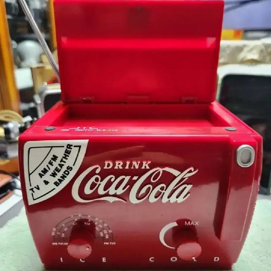 빈티지/앤틱 1991 COCA COLA Mini Cooler Radio