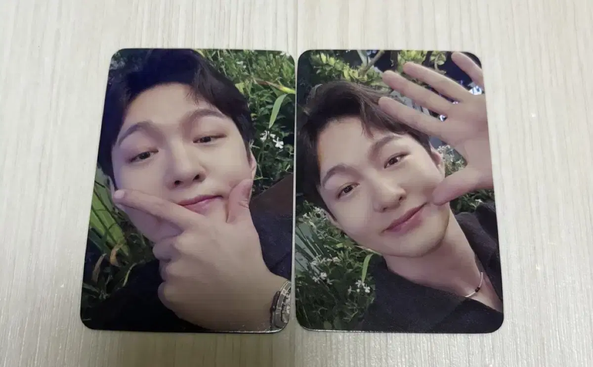 From Lee Changsub offline unreleased photocard set