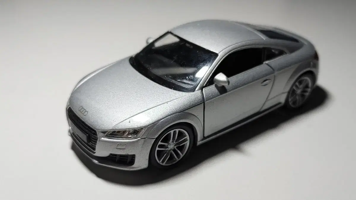 Audi TT 1:38 diecast