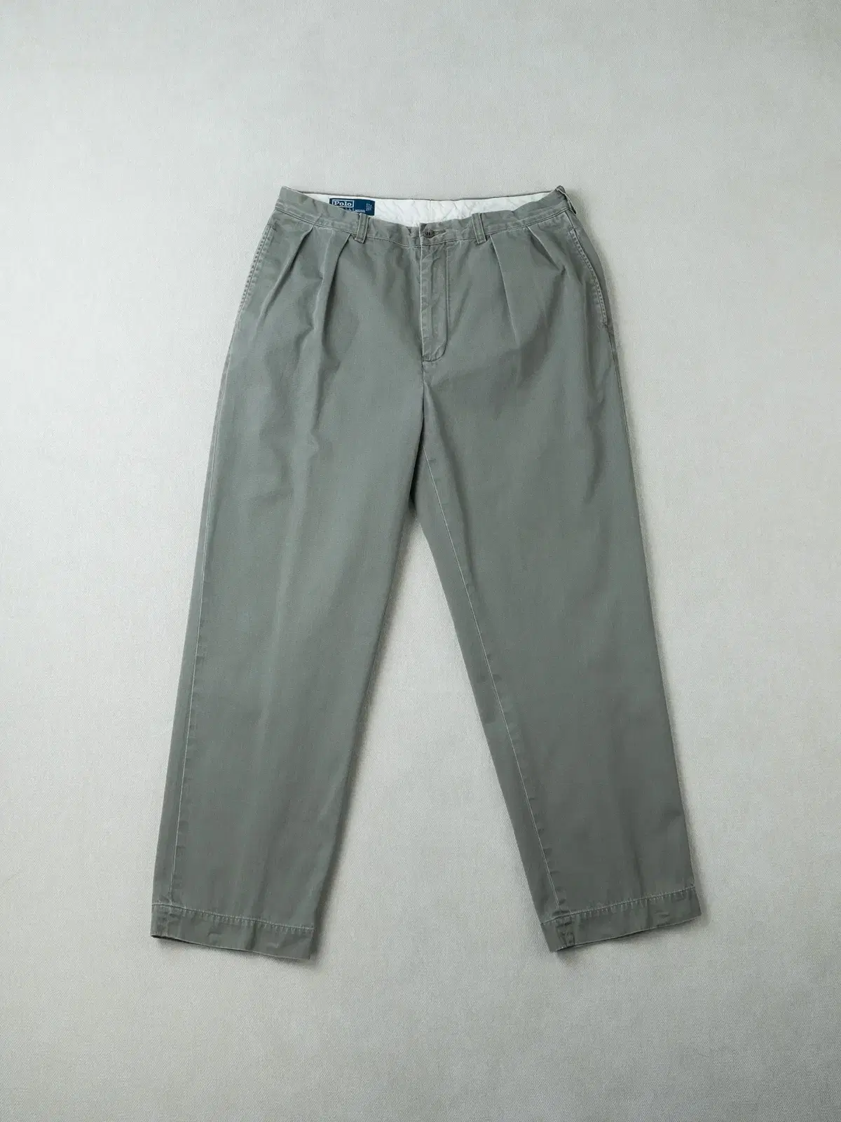 (35-30) Polo Ralph Lauren Andrew Two-Tuck Chino Pants