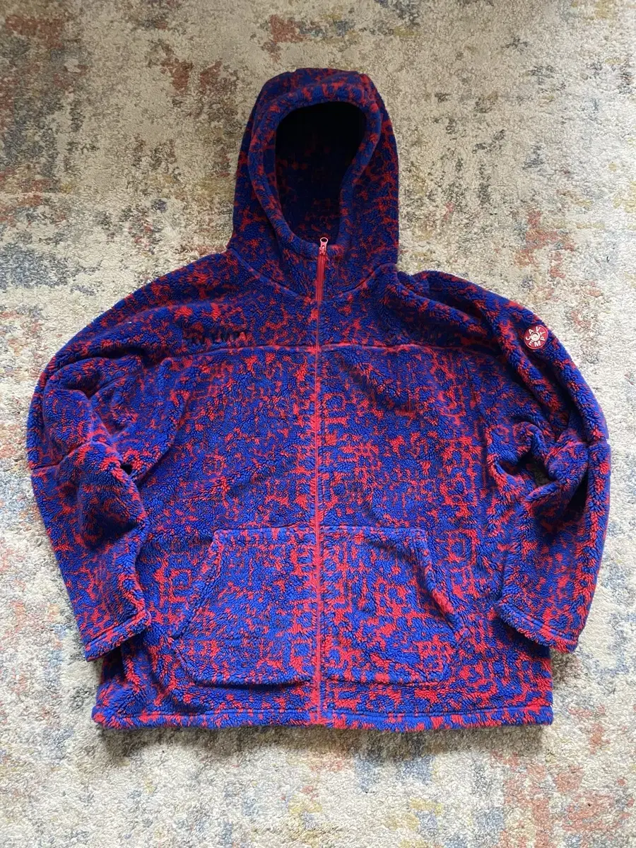 Kavmt Archive Pullover