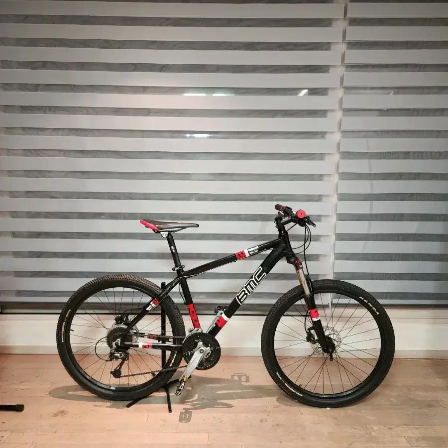 자전거 MTB BMC BLAST 02 (SWISS)