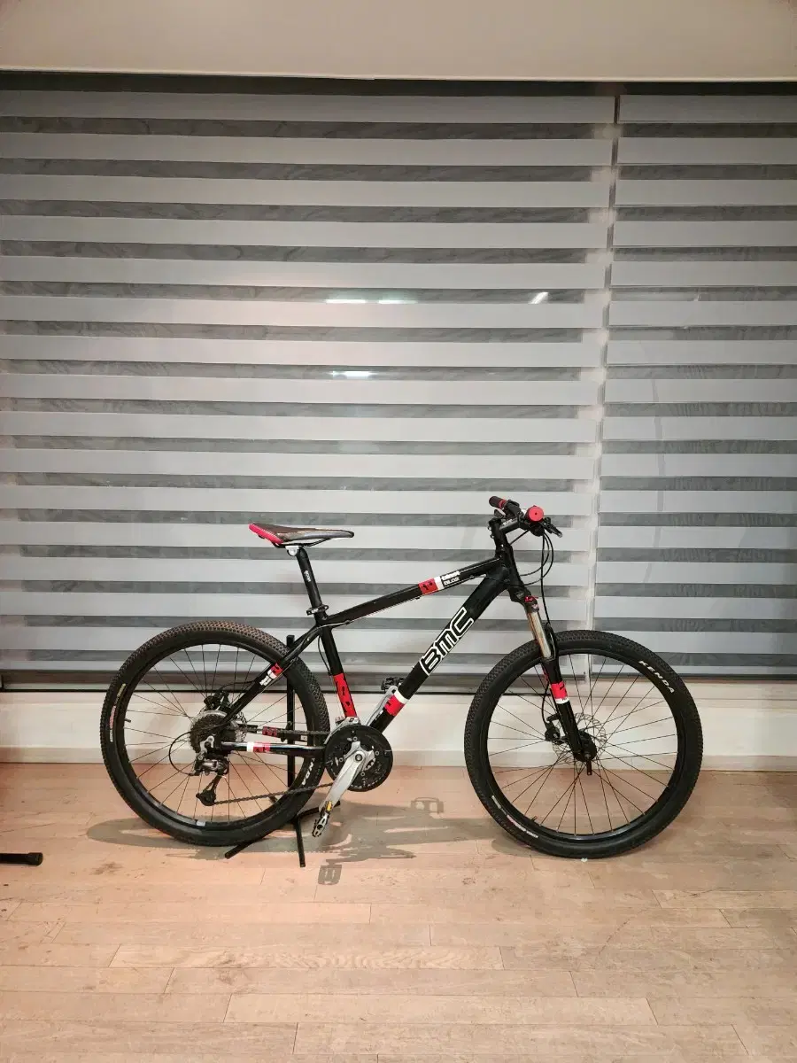 자전거 MTB BMC BLAST 02 (SWISS)