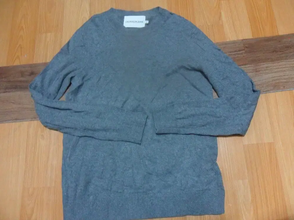 6K Salvation Calvin Klein Men's Long Sleeve Round Knit Sweater Be-2