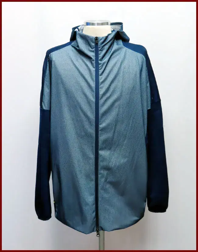 adidas/blue windbreaker jumper/115 size/batting (C-7)