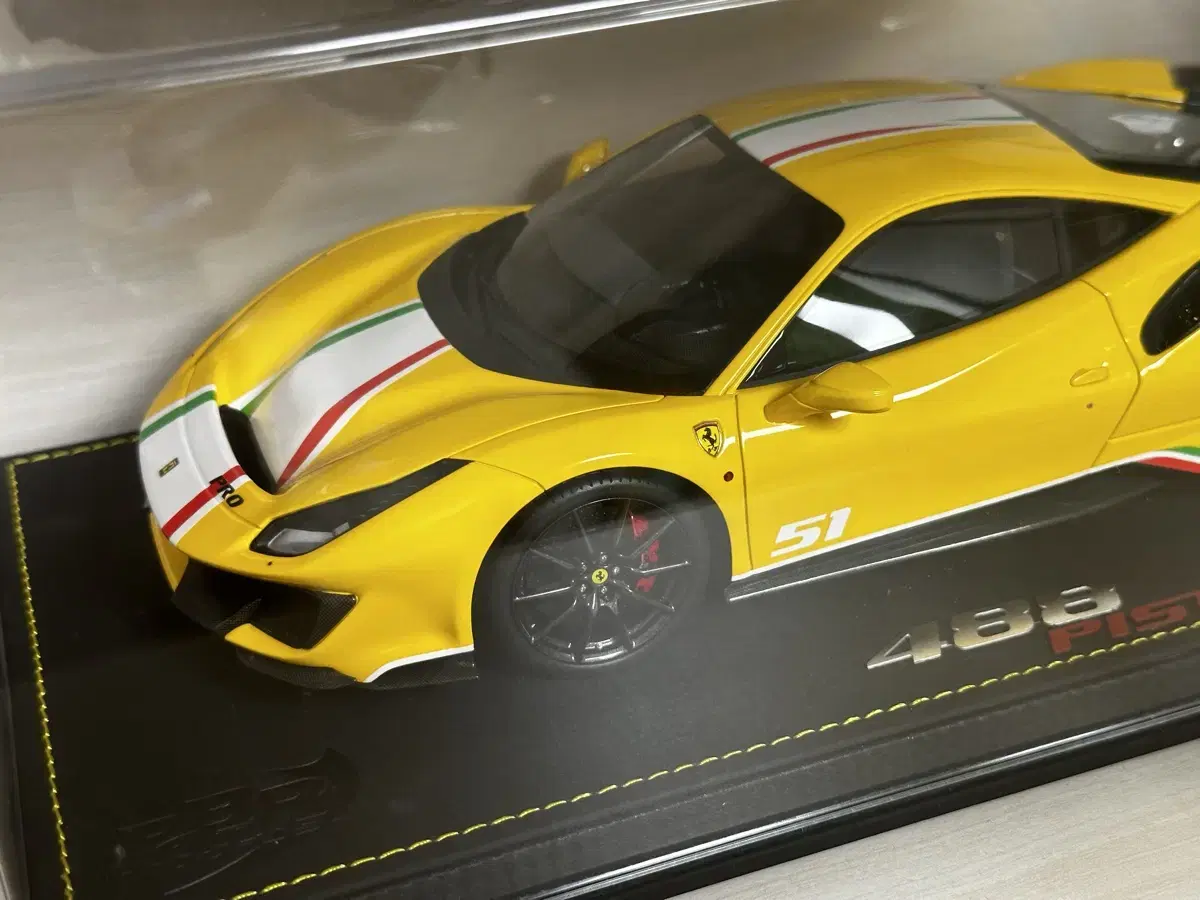 1:18 1/18 BBR Ferrari 488 Pista Filotti Resin Resin Statue