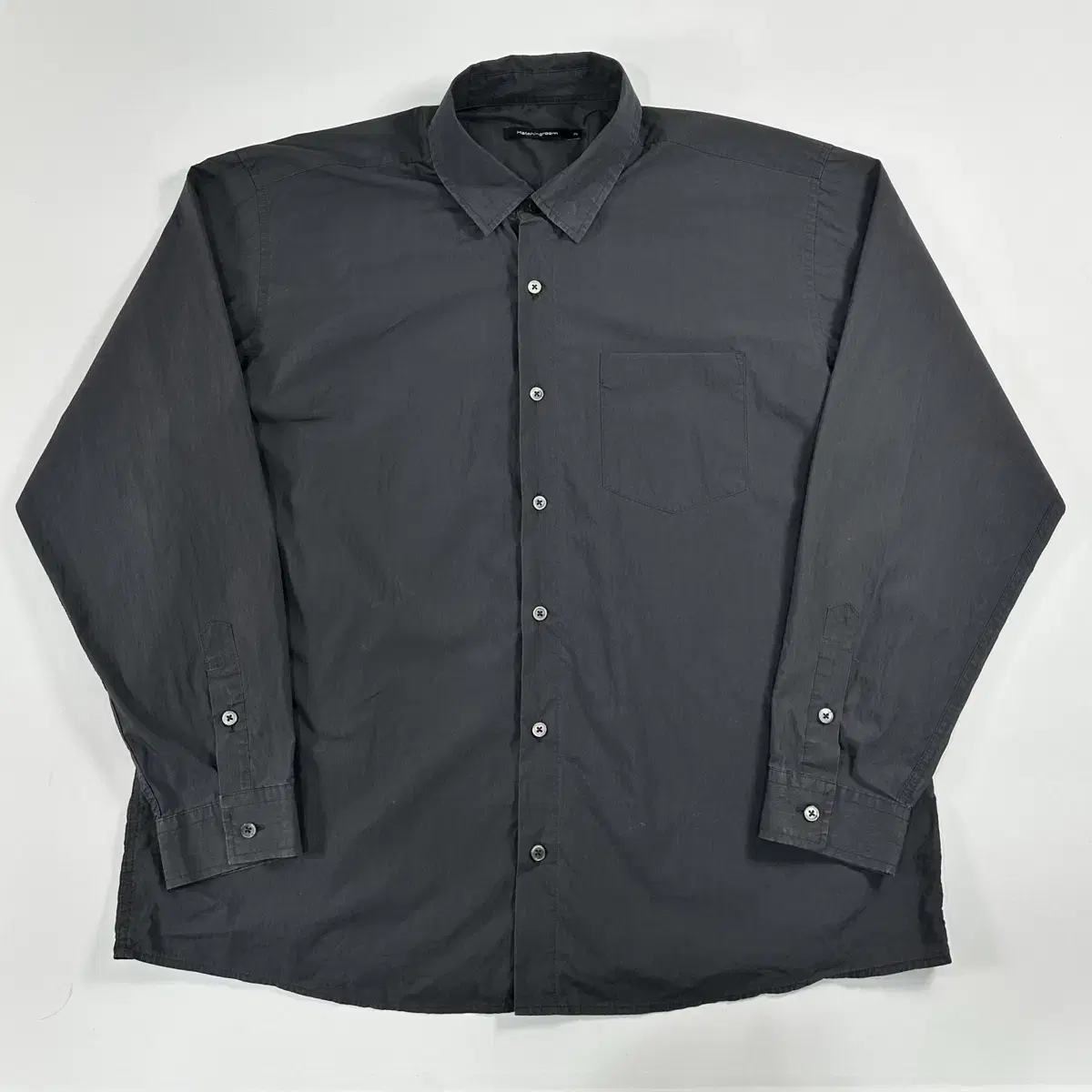 Hatching Room Black Shirt