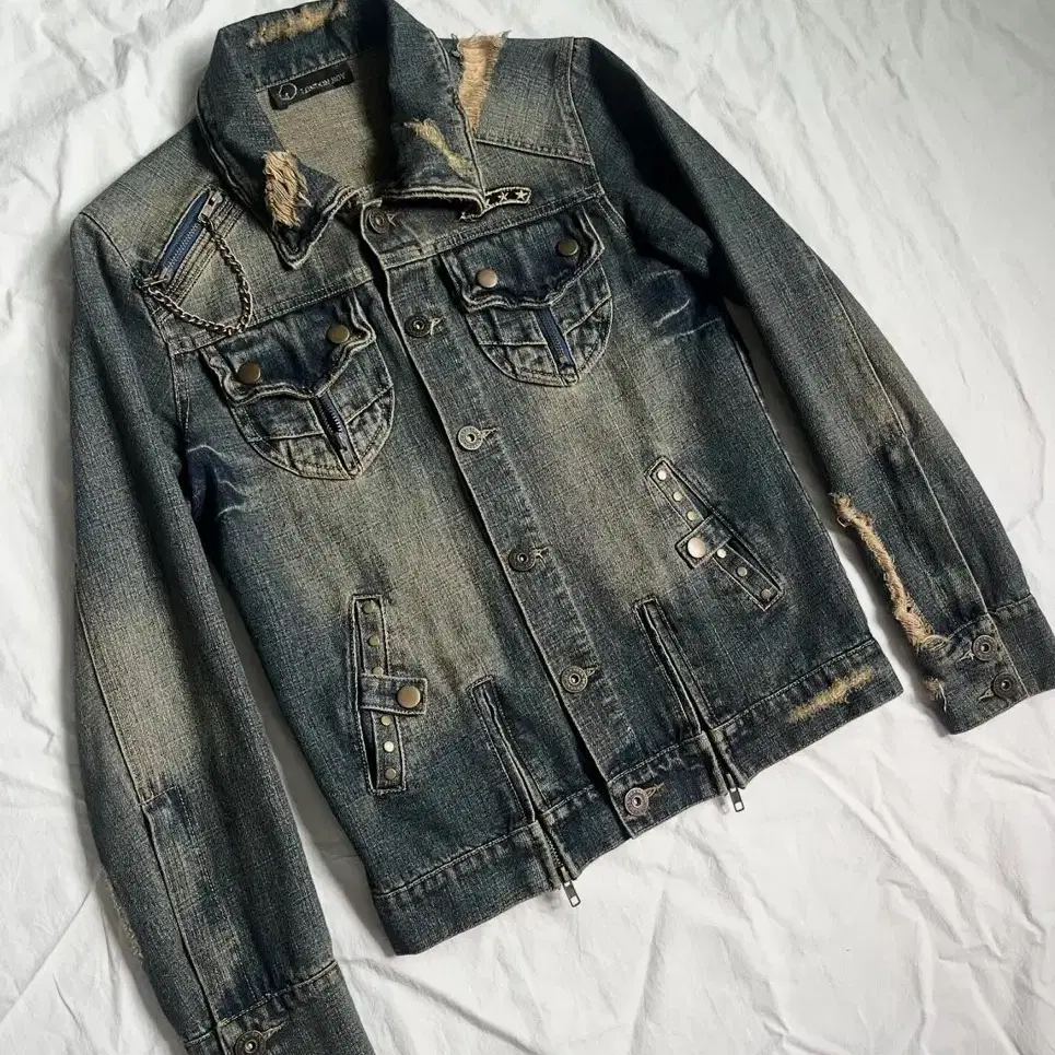 00s Archive Distressed Denim Jacket