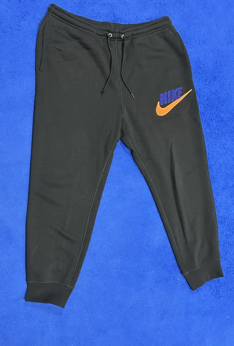 Genuine Nike pants (Nike Club Fleece Training Pants Black)