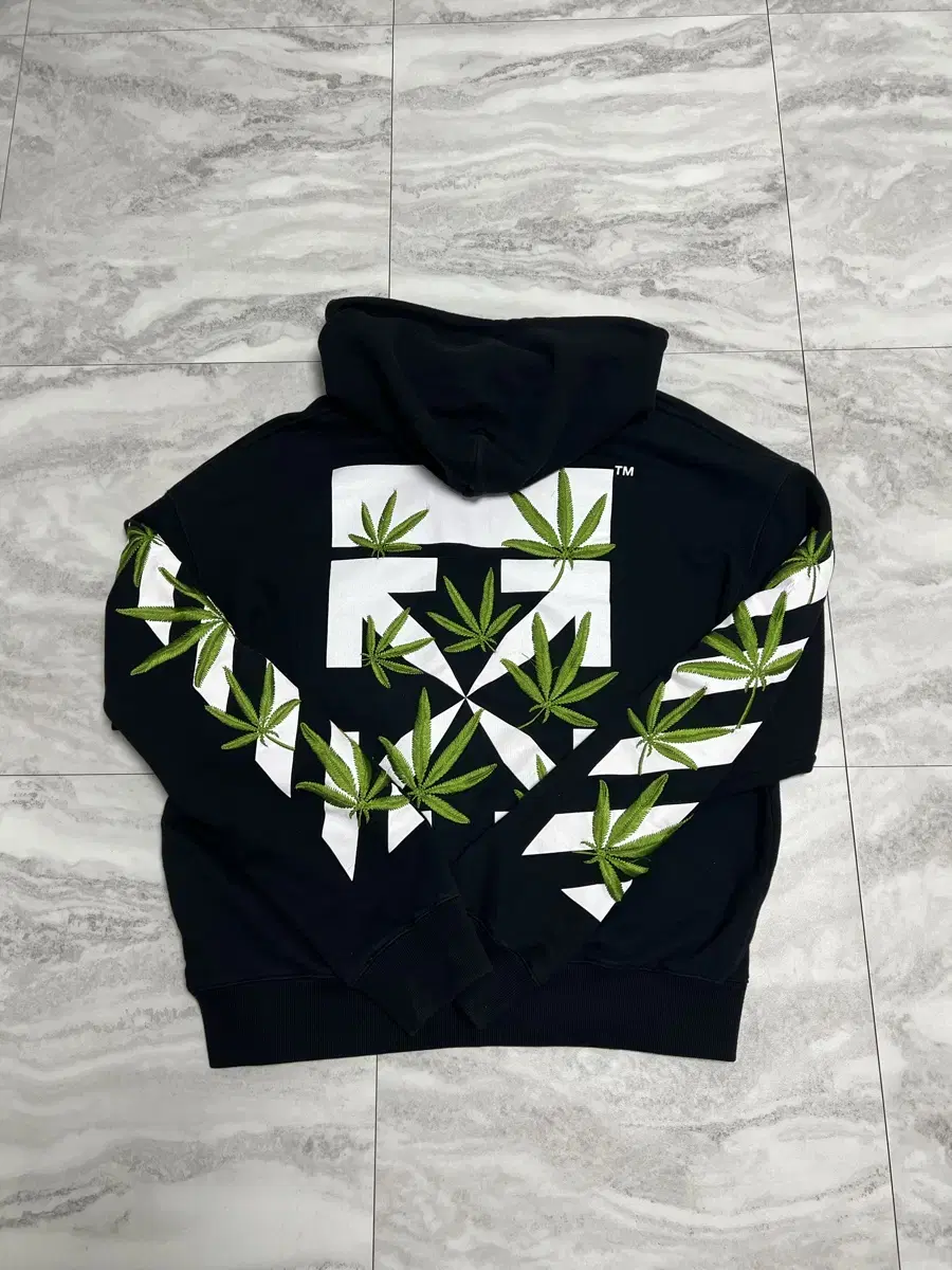 Off-White With Arrow Hoodie Quick sale does