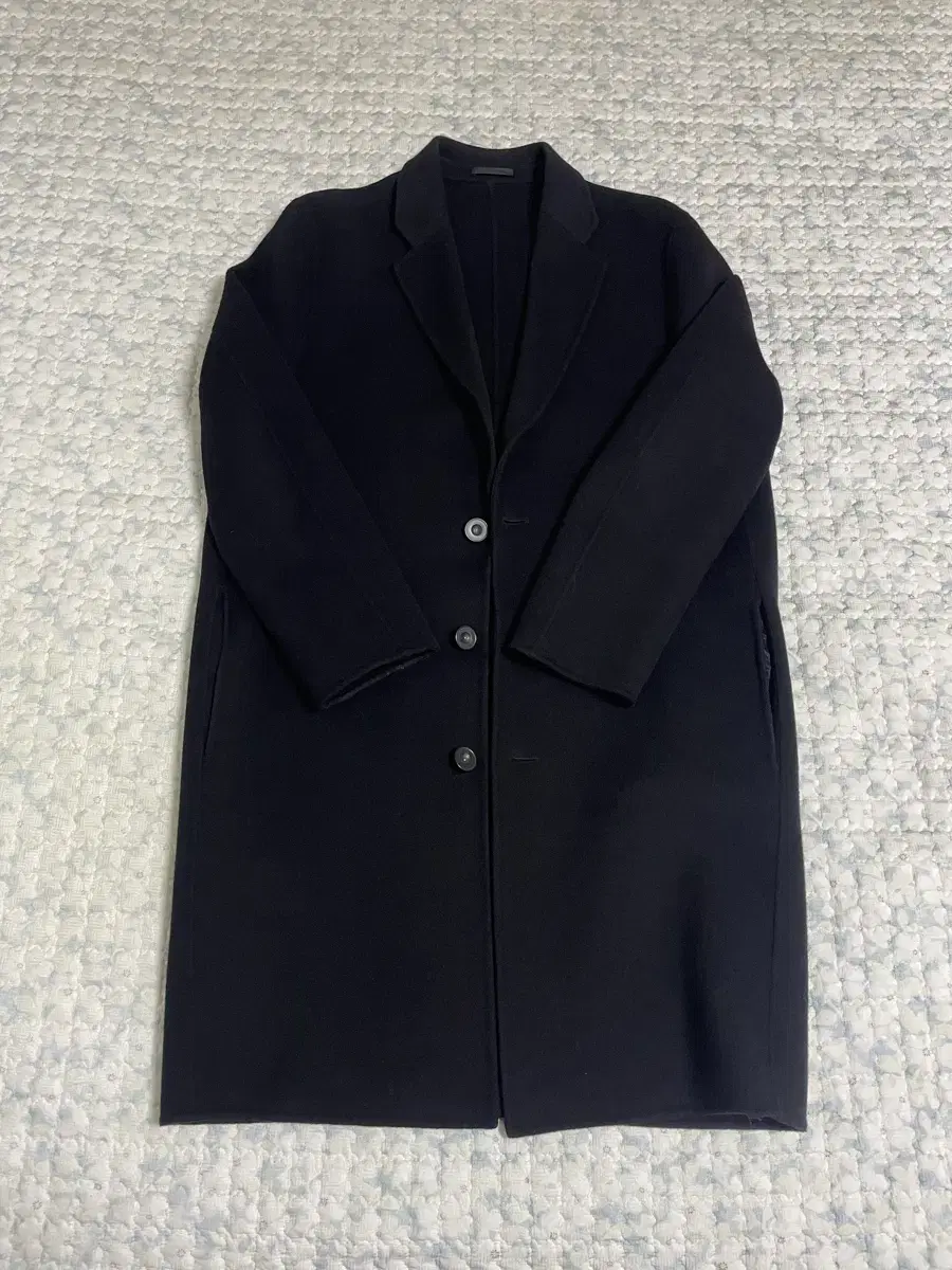 [44] Ackne Charles Coat Black