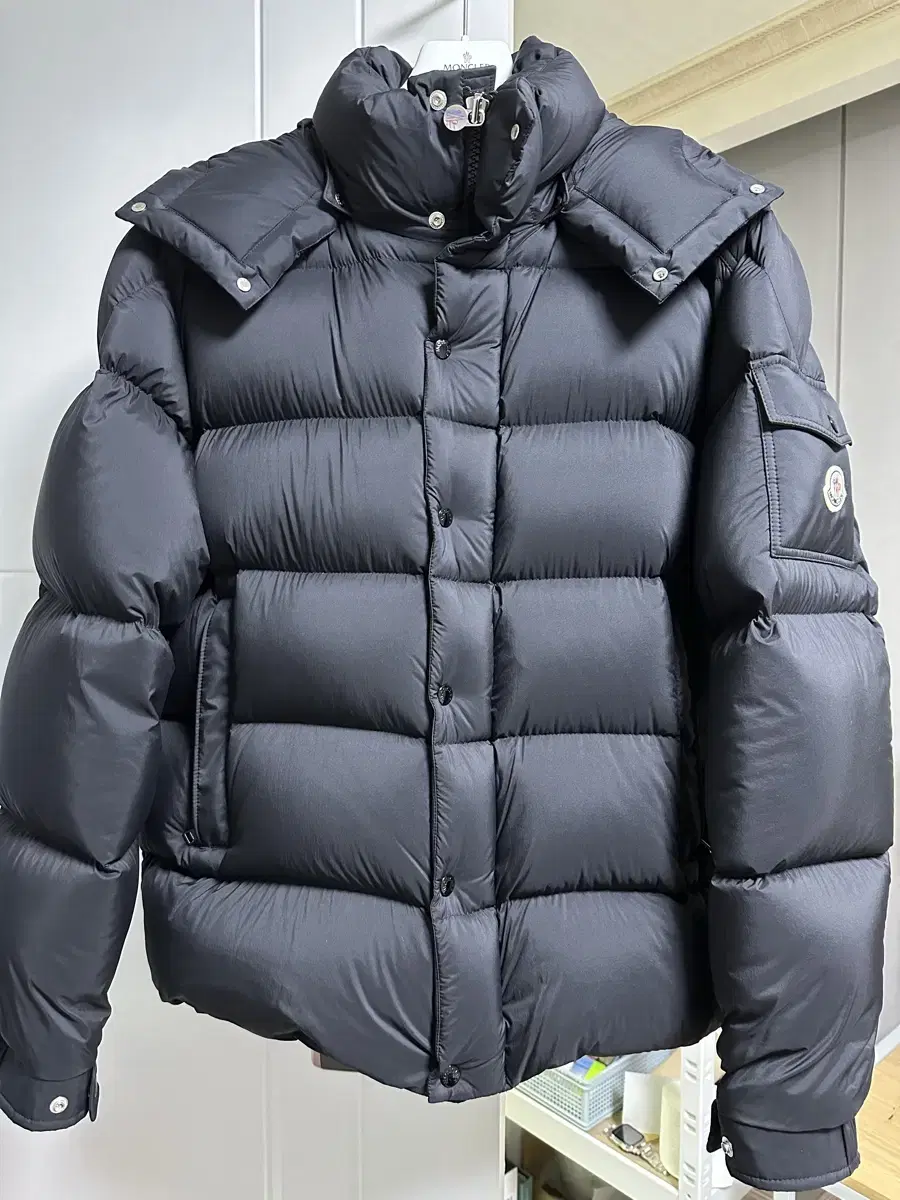 Moncler Bezere 6 Black