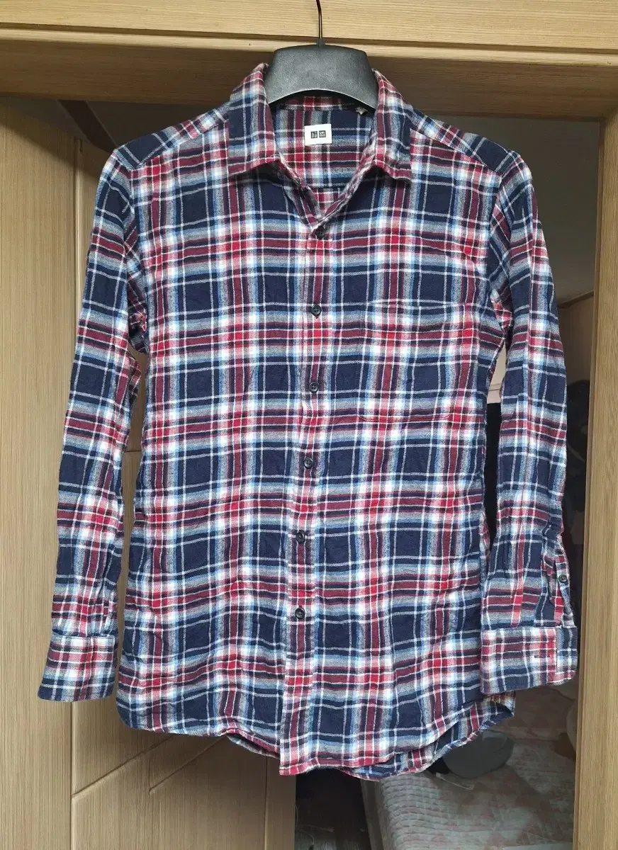 Unused Uniqlo men's long sleeve y shirt plaid, size M (around 80, winter)