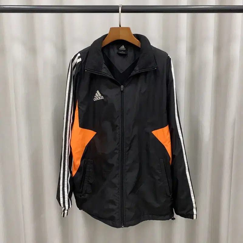 Adidas Tricorne Logo Short Sleeve Windrunner Windbreaker Jacket 105 S04622