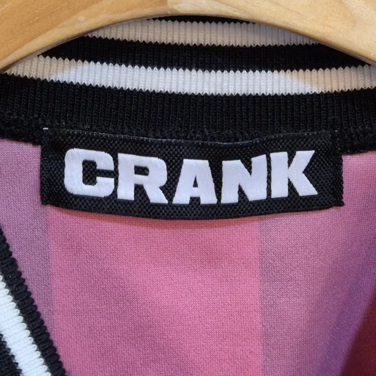 CRANK 크롭 반팔