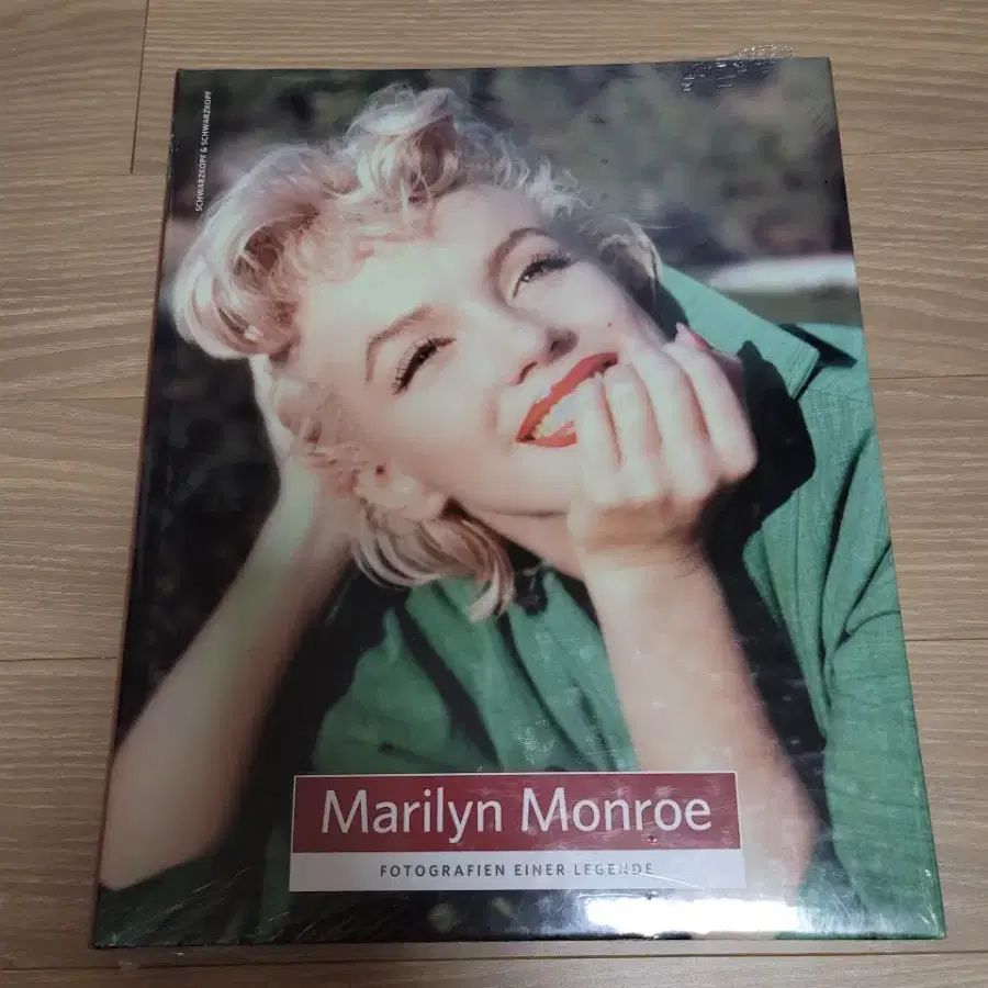 마릴린 먼로 Marilyn monroe 책(포토북,DVD 등) 3개