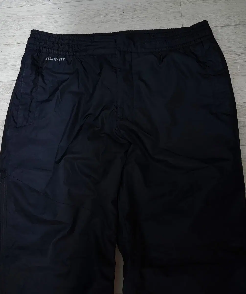 Nike(M35-40) Black Ubone Track Pants