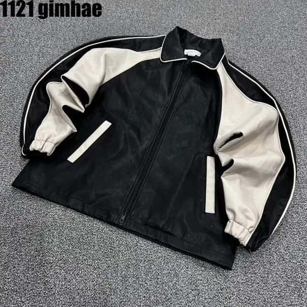 100 Luggage Store Leather Jacket