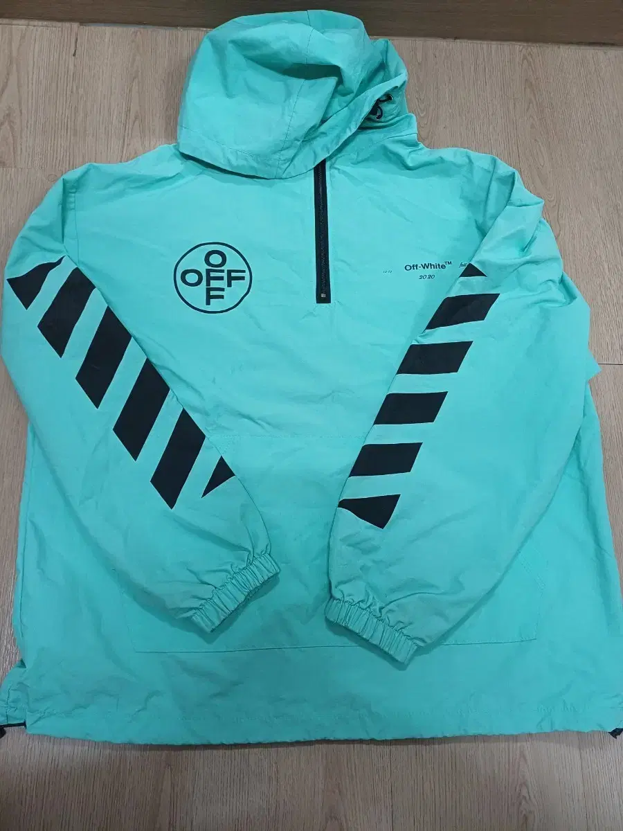 [105] Off-White Mint Hoodie + Adidas Navy Jersey Set Taxo