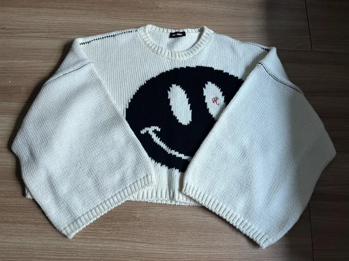 [M] Laf Simons Smiley Knit