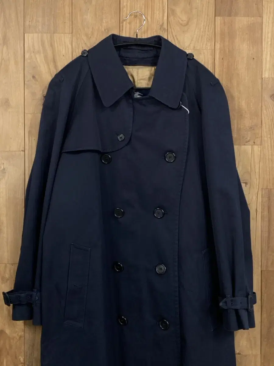 Burberry Trench Coat (B0222)