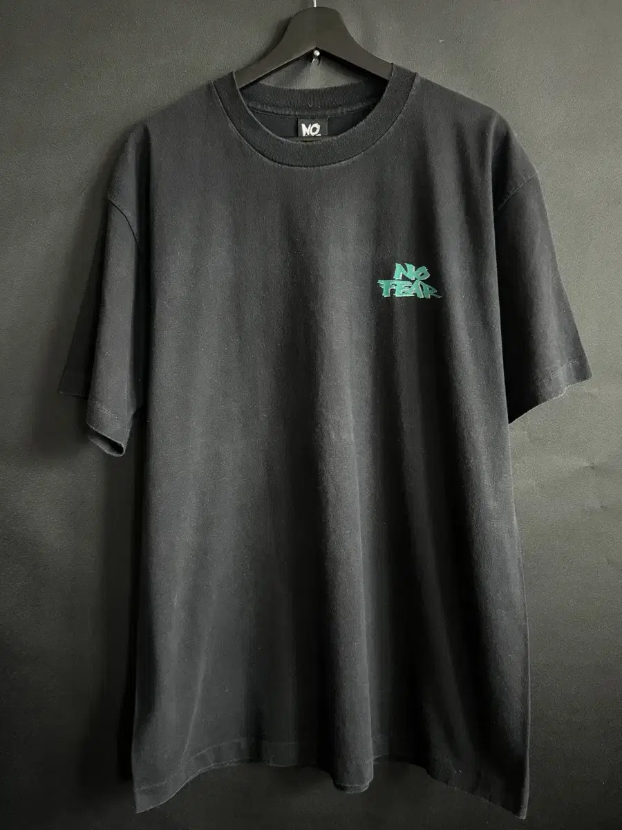 Vintage 90s NO FEAR SOCCER T-shirt