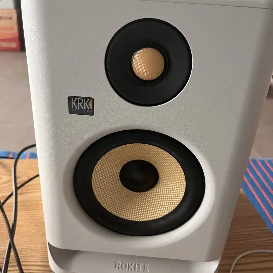 KRK rokit5 화이트 1조 (2개)