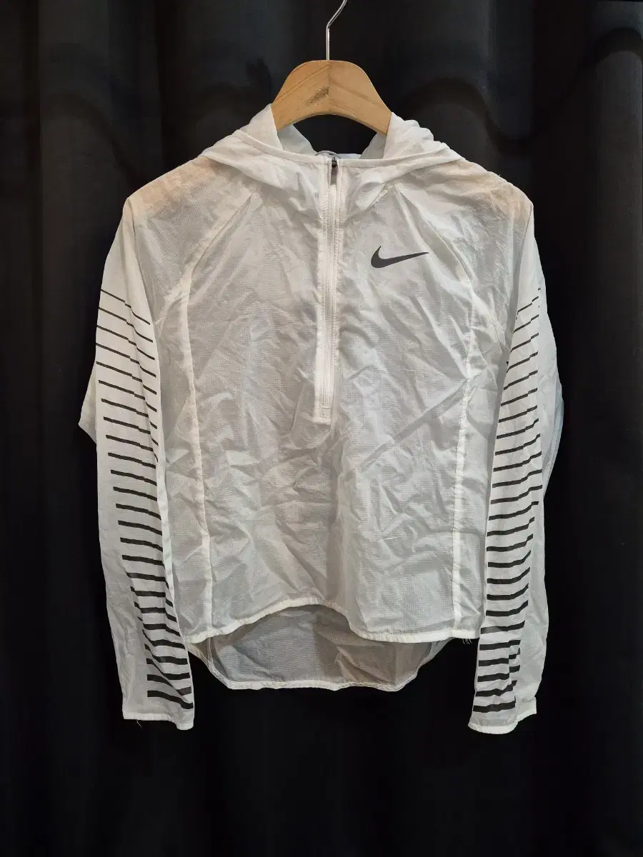 Nike Nylon Windbreaker