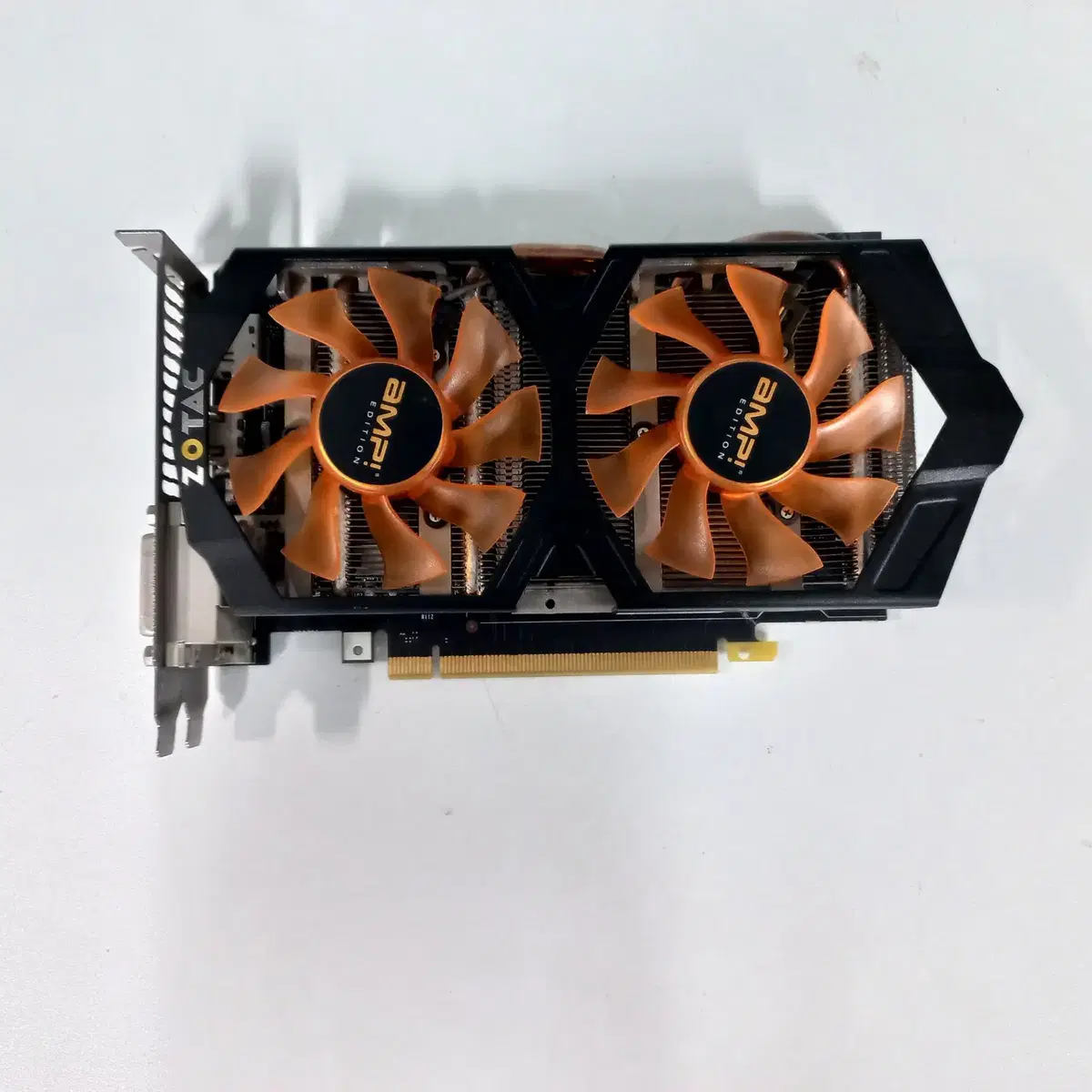 ZOTAC 지포스 GTX760 OVERCLOCK D5 2GB