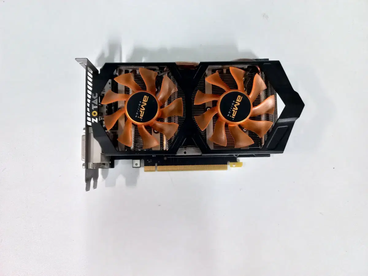 ZOTAC 지포스 GTX760 OVERCLOCK D5 2GB