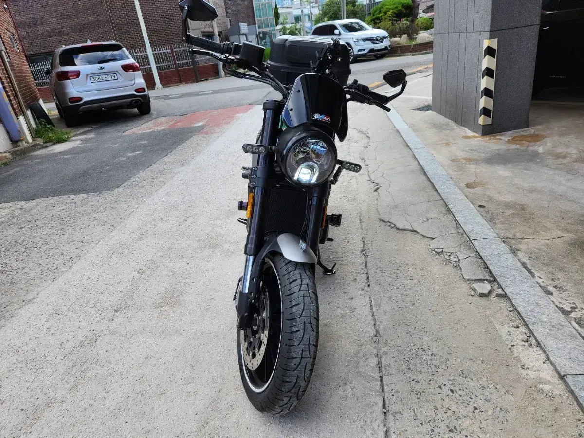 베넬리 레온치노 500cc 년식2018 무사고 무꿍 무슬림 동네 마실용