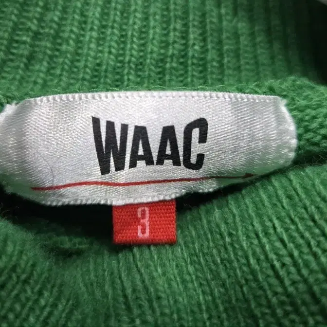 Waac 스웨터