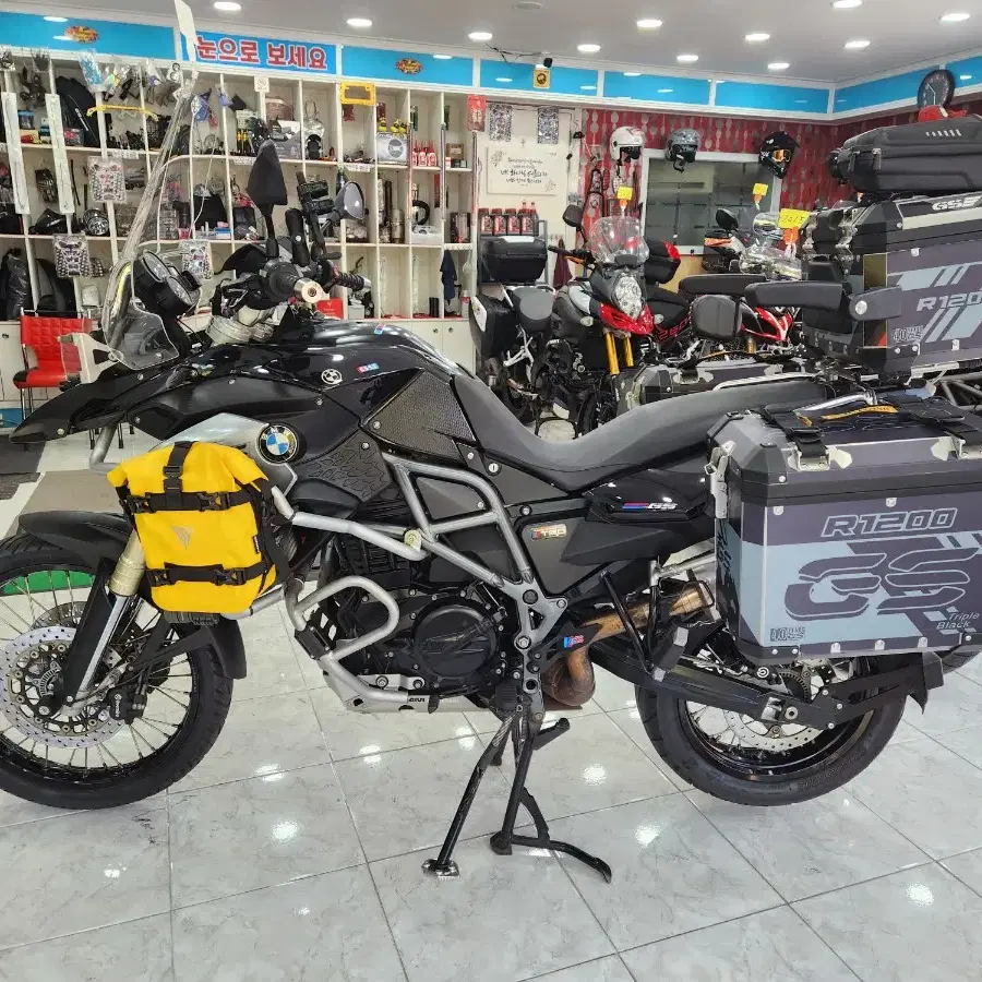 BMW F800 GS 년식2016 무사고 무슬림 머플러 구변 완료