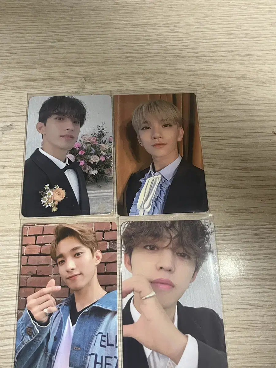 Seventeen (dk, jisoo, coops) photocard