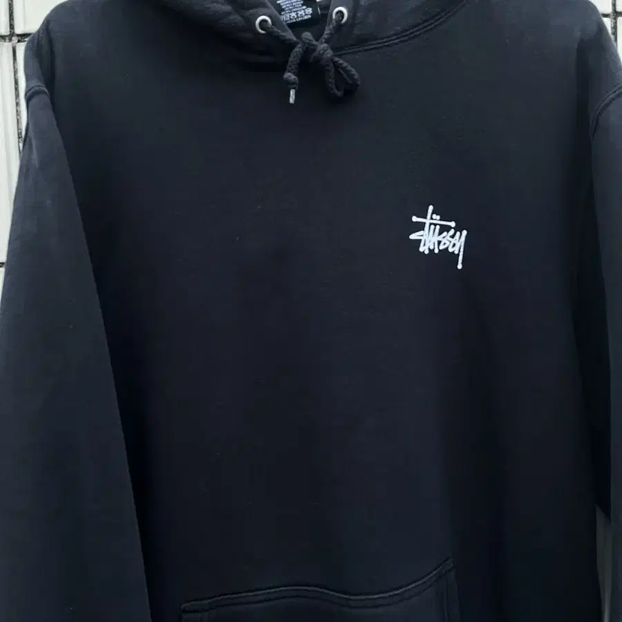 [L]스투시 베이직 빅로고 후드티 블랙 Stussy