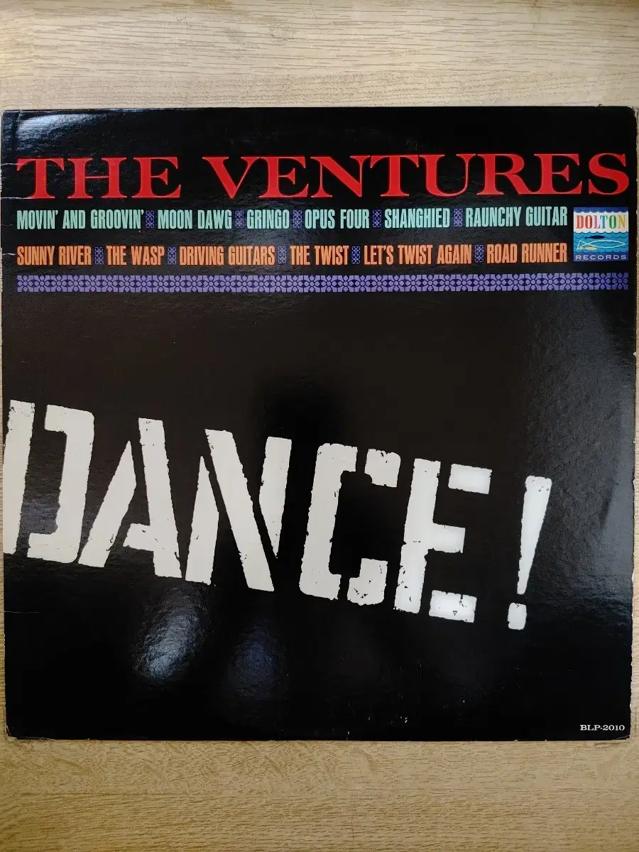 THE VENTURES 음반 d (LP 턴테이블 오디오 앰프 음향기기