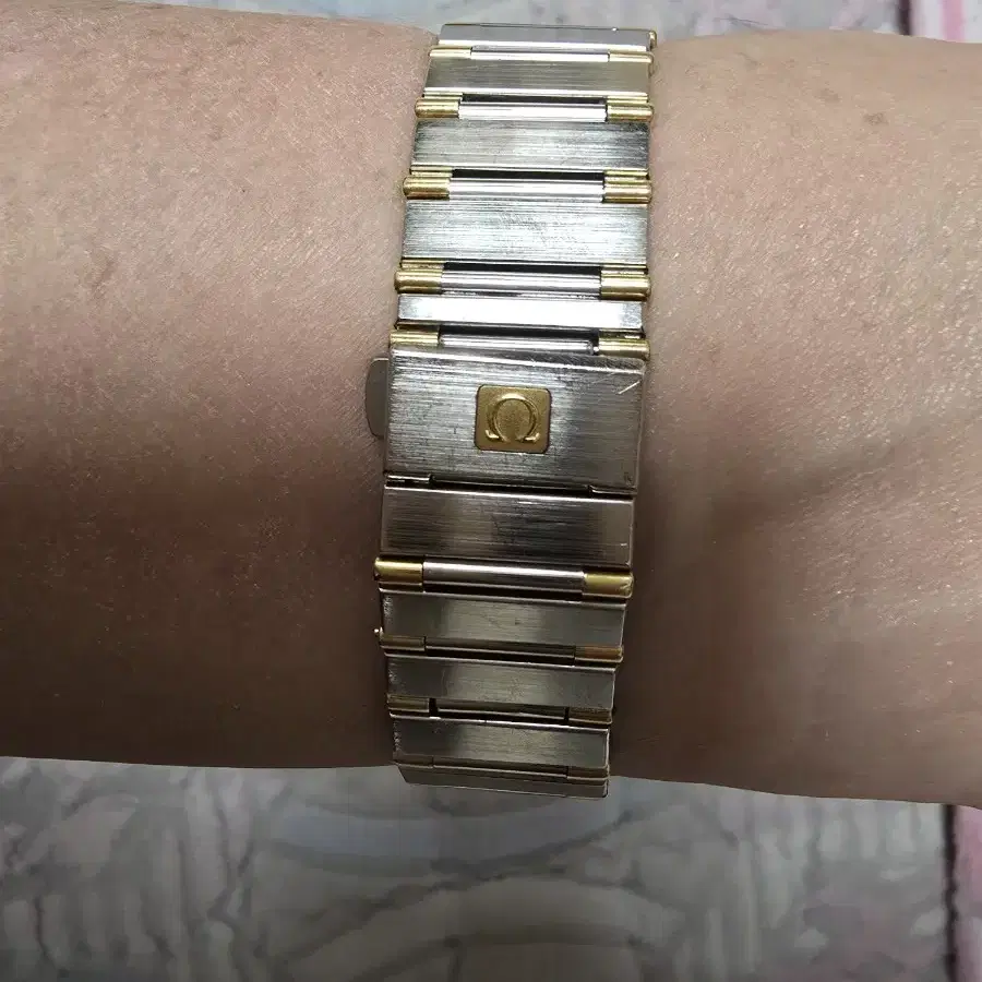 오메가 18K하프바 노란부분은 모두18K 34mm 사용기스있음