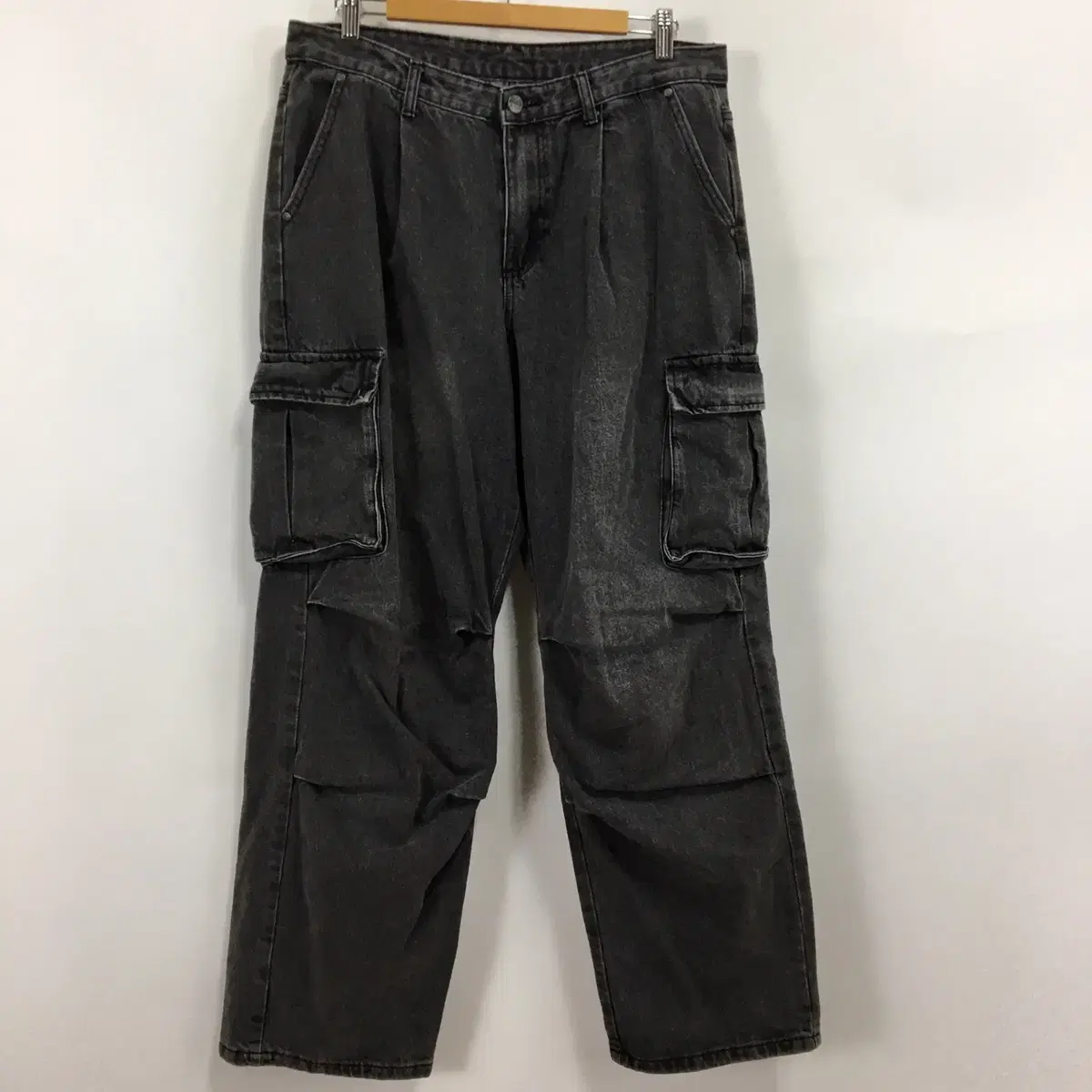 DimitriBlack Parachute One Tuck Wide Cargo Denim Men's 34 Inch